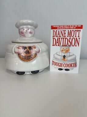 Diane Mott Davidson Tough Cookie Promotional Chef Cookie Jar Bantam With Book